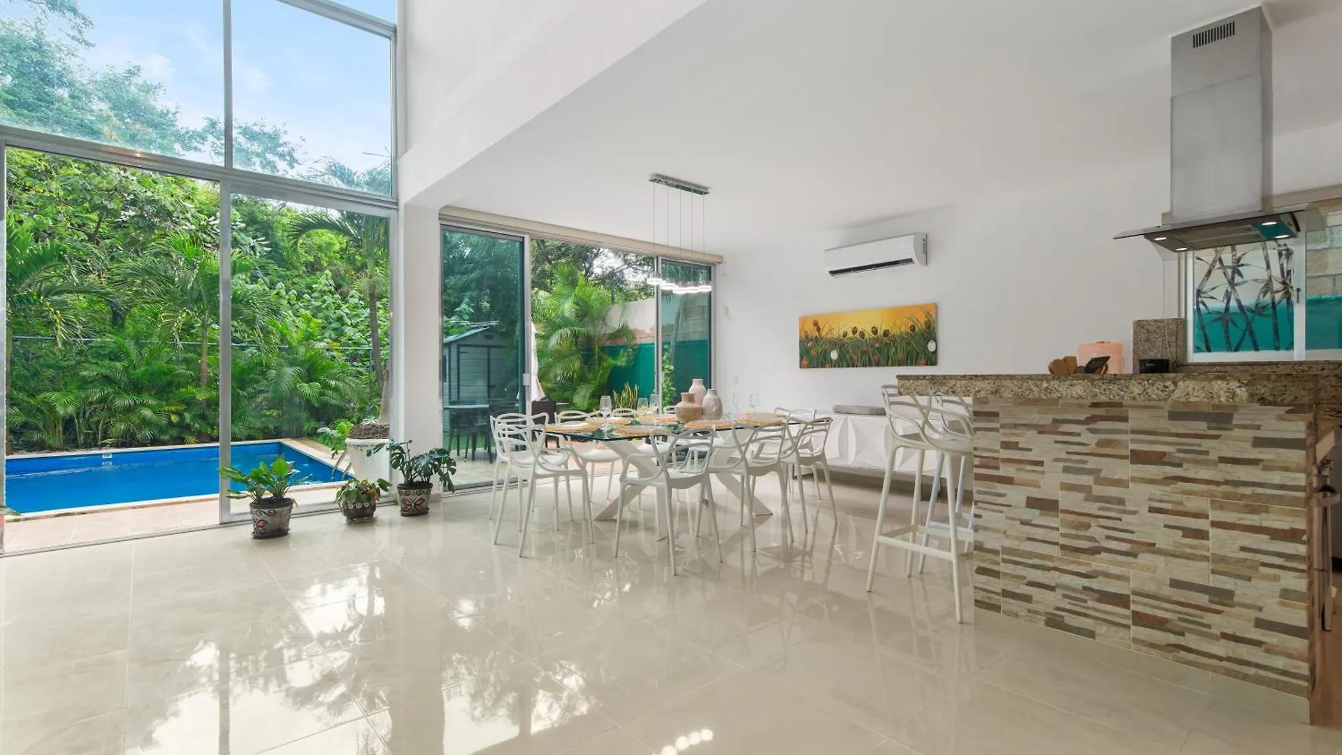 Casa Lula 5-Br Getaway In Riviera Maya Playa del Carmen