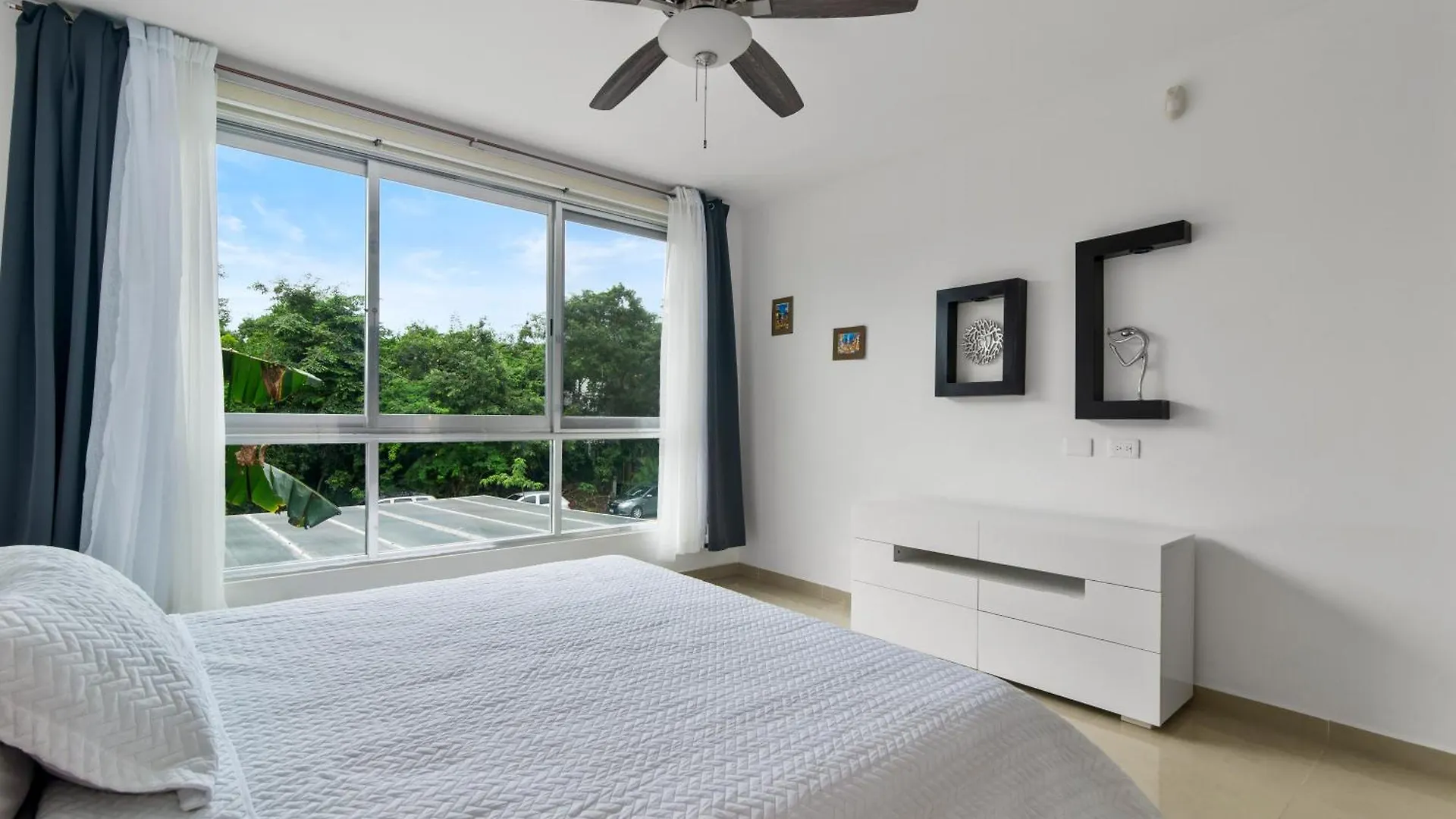 Casa Lula 5-Br Getaway In Riviera Maya Playa del Carmen Semesterbostad