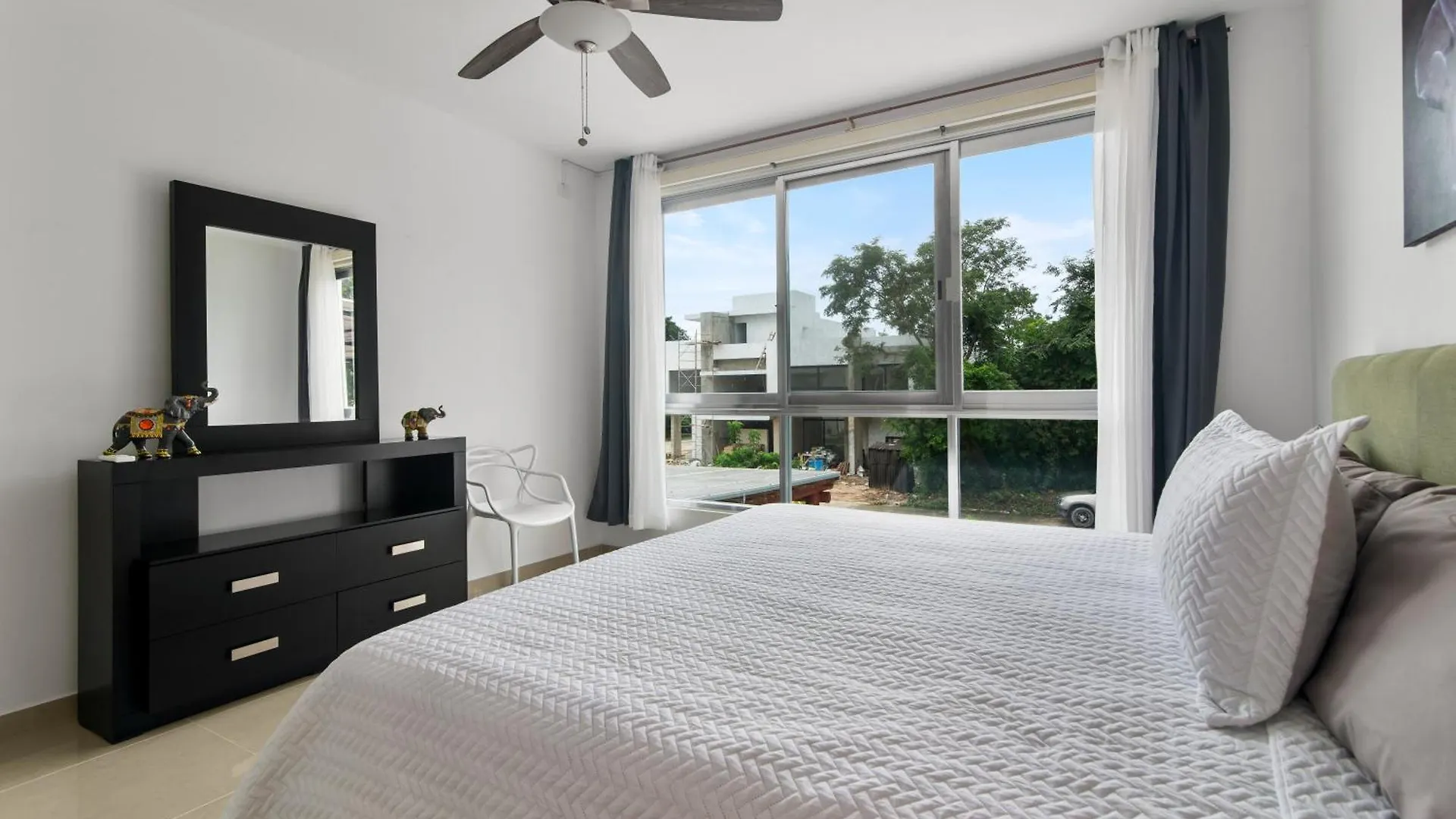 Semesterbostad Casa Lula 5-Br Getaway In Riviera Maya Playa del Carmen